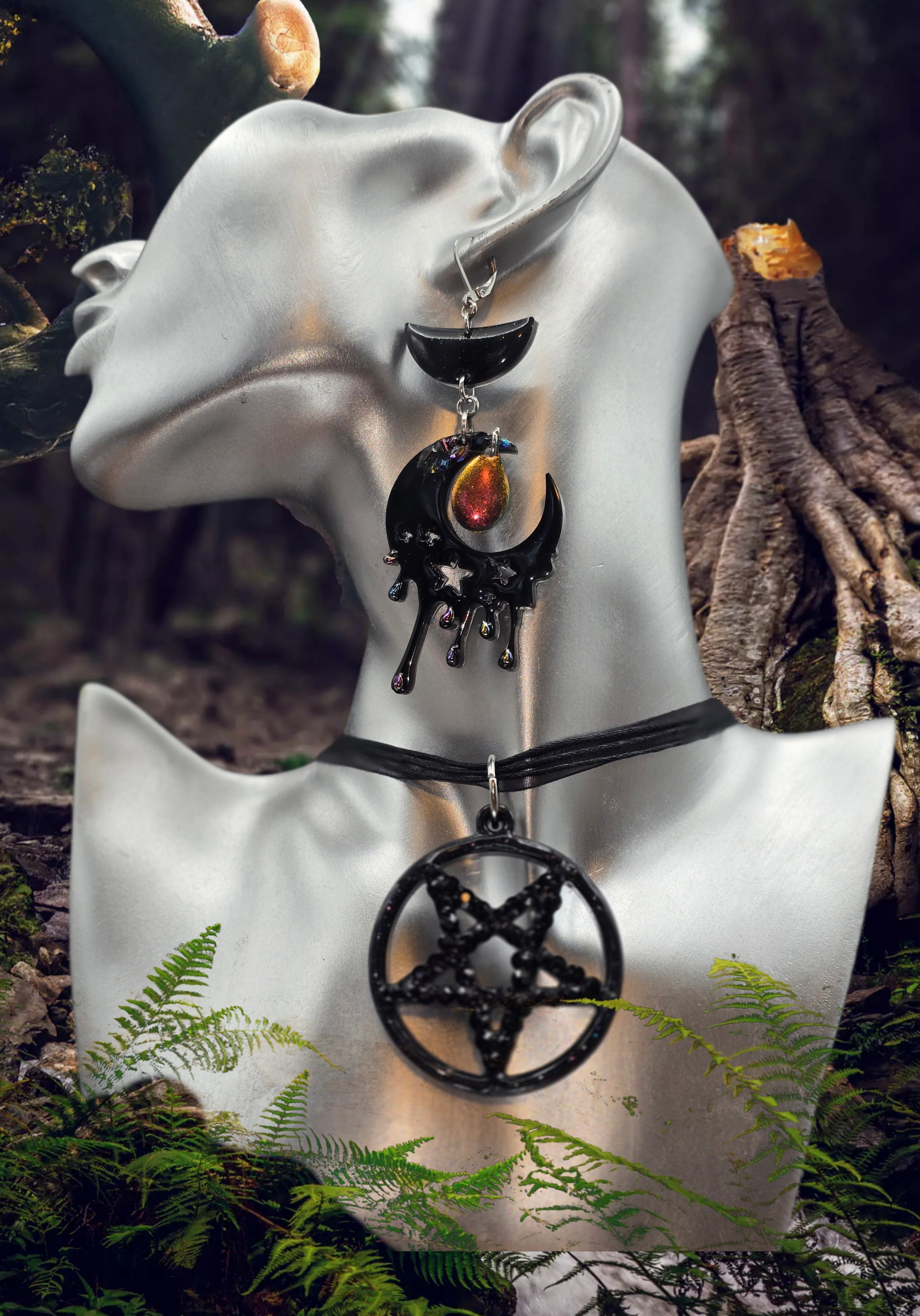 Handgefertigte Gothic Ohrringe – Mond & Sterne mit Metallic Schimmer