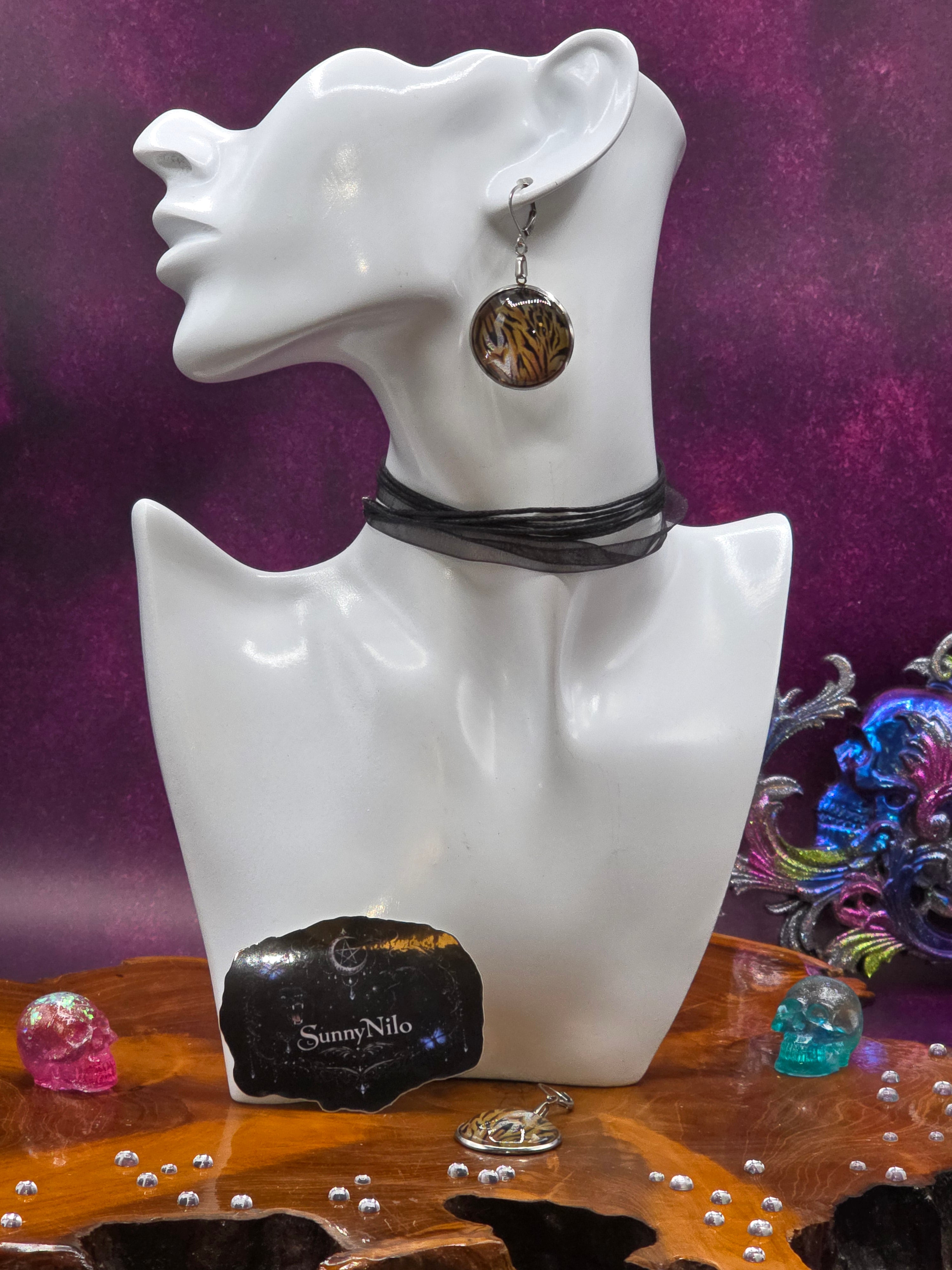 Edelstahl Cabochon Ohrringe – Holographic Tiger Edition 🖤🔥