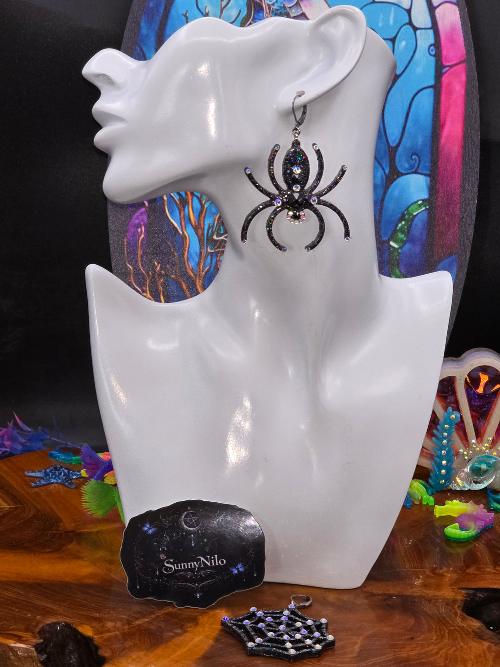 „Dark Web Glam – Spinne & Netz Ohrringe“